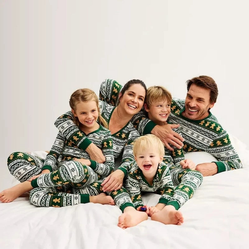 Family Matching Green Christmas Pajamas Set